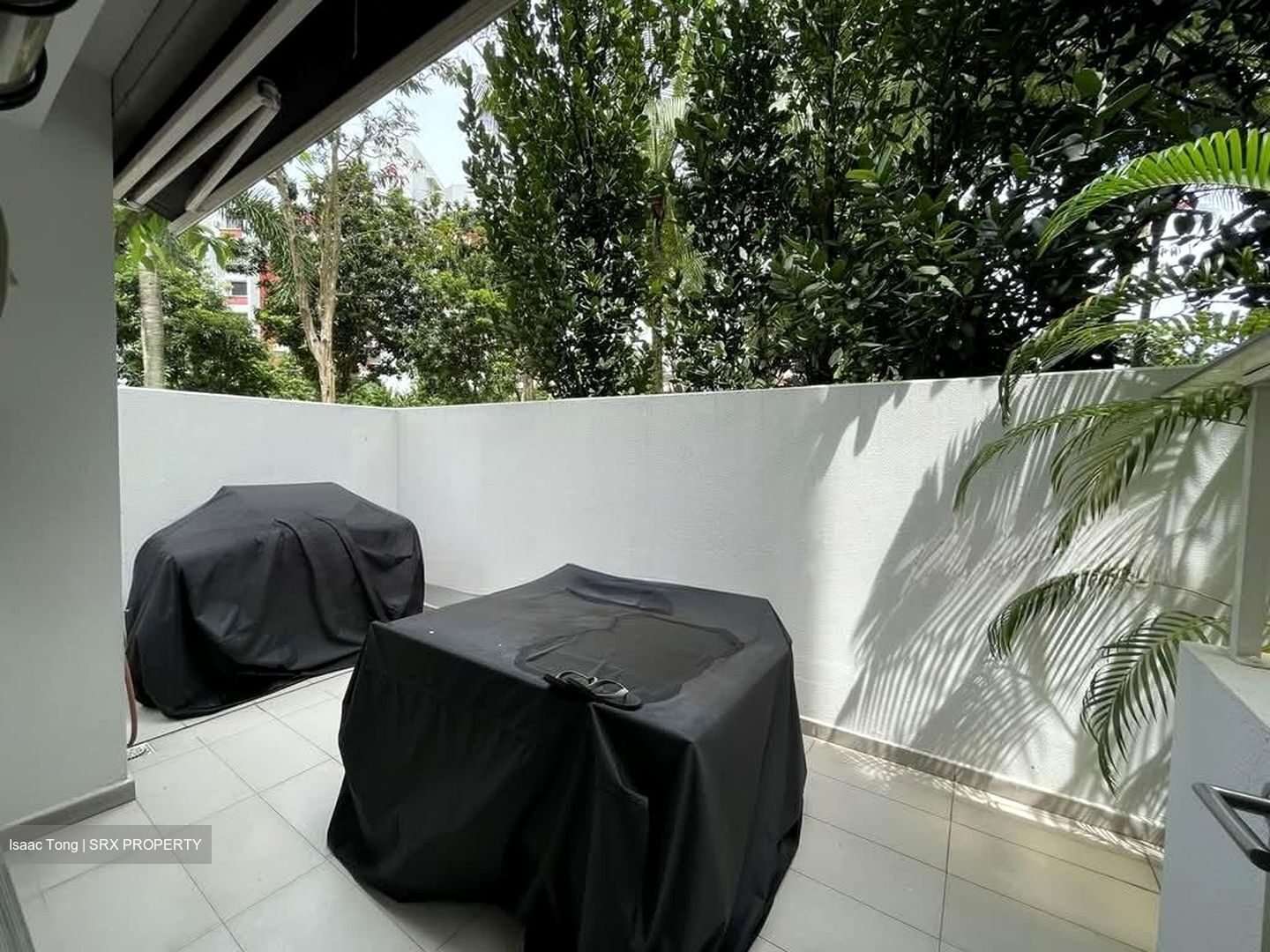 Este Villa (D28), Terrace #568085311